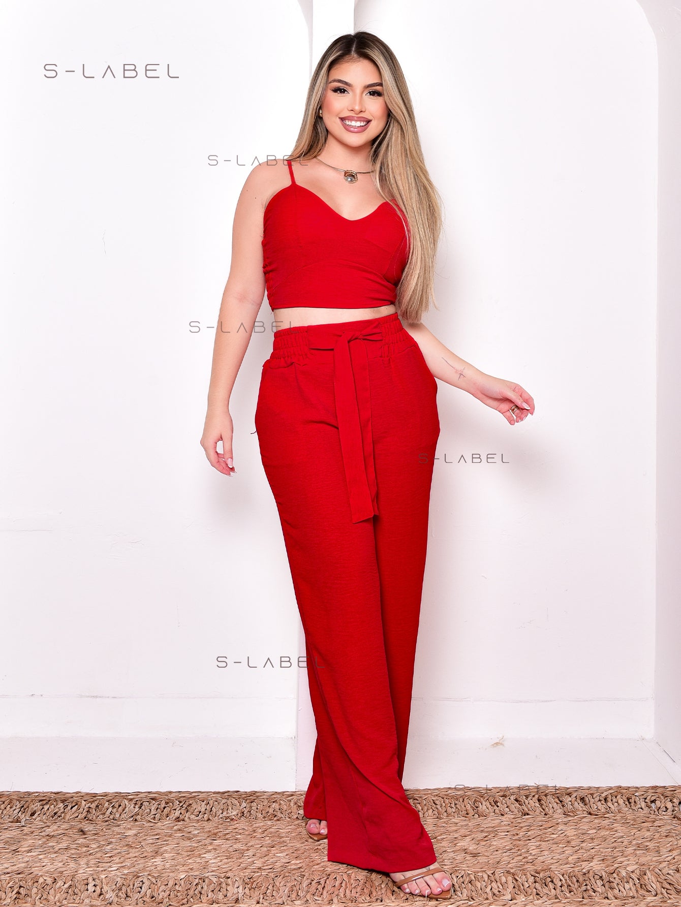 Conjunto feminino duna areia calça pantalona e cropped com bojo Alça regulagem alfaiataria