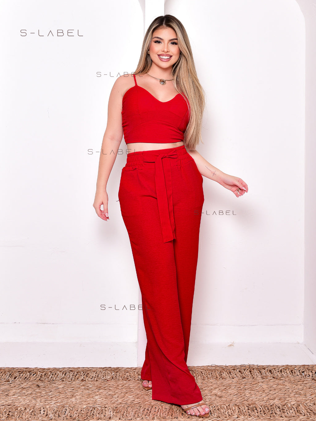 Conjunto feminino duna areia calça pantalona e cropped com bojo Alça regulagem alfaiataria